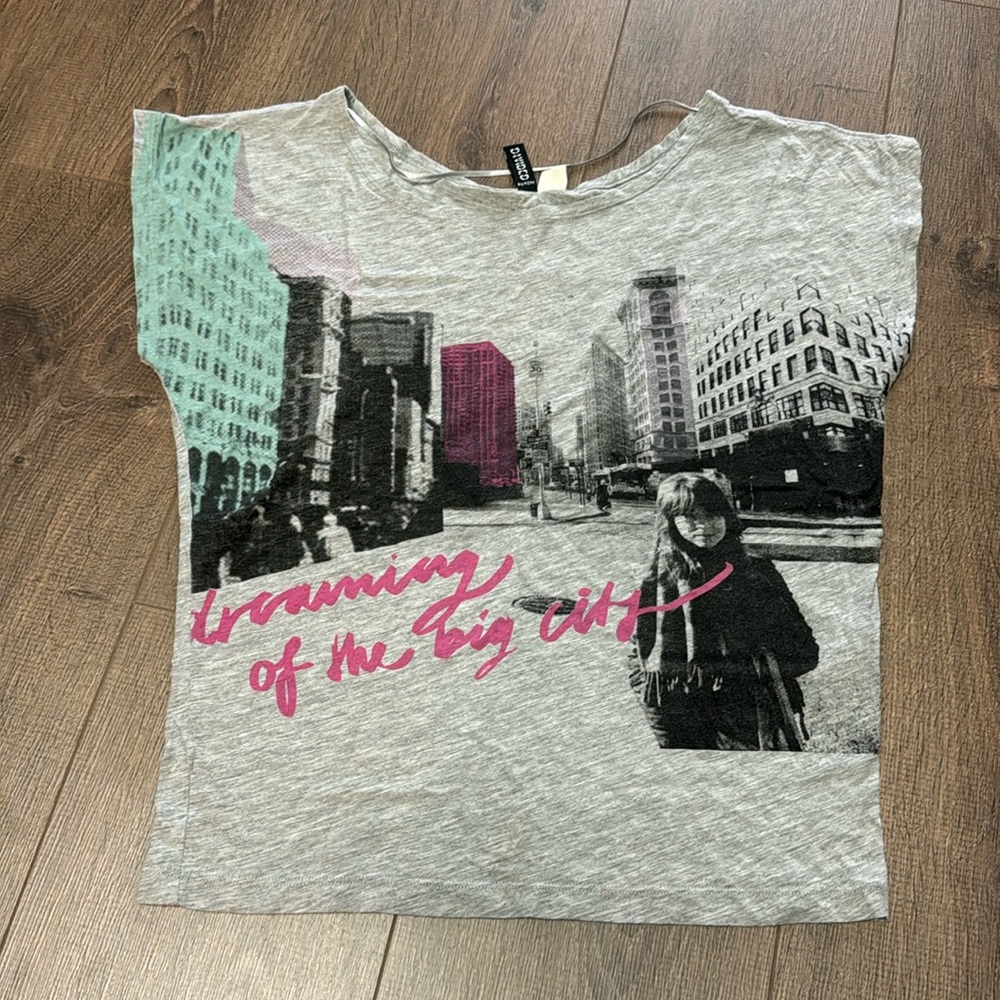 H&M grey top